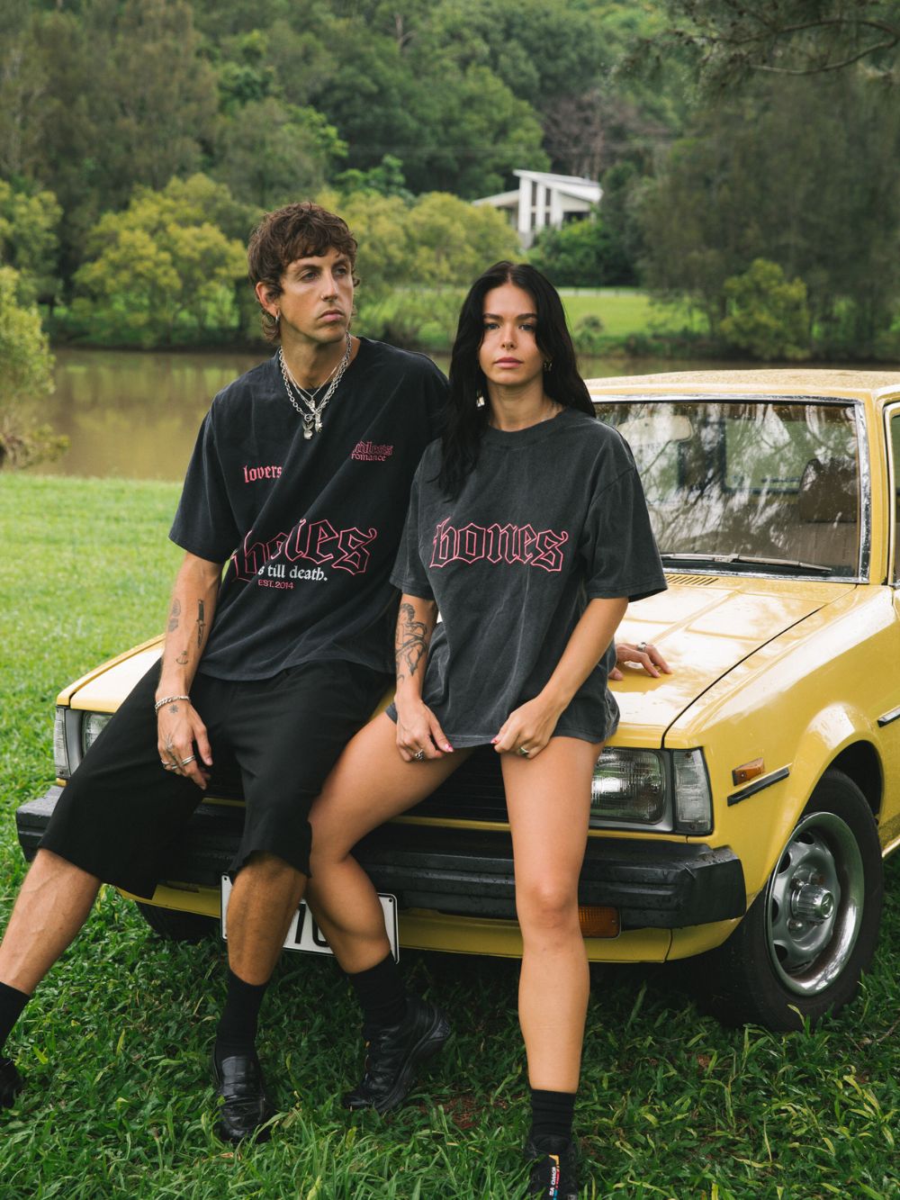 Billy Bones Club - Lovers Steeze Tee in Washed Black