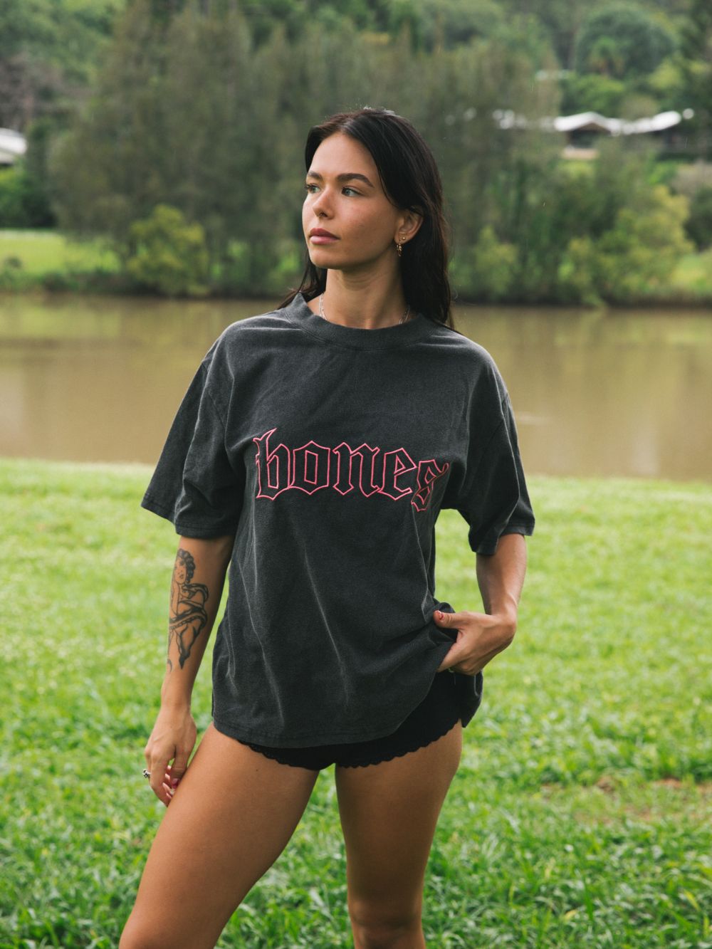 Billy Bones Club - Lovers Steeze Tee in Washed Black