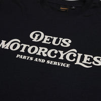 DEUS - Spurs Tee in Black