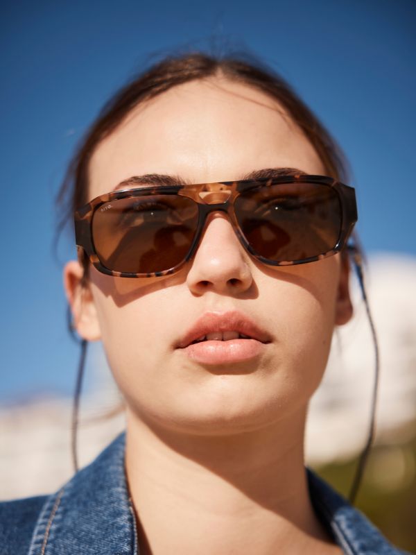 Sito - Atlas in Pebble Tort/Brown Polarised Lens