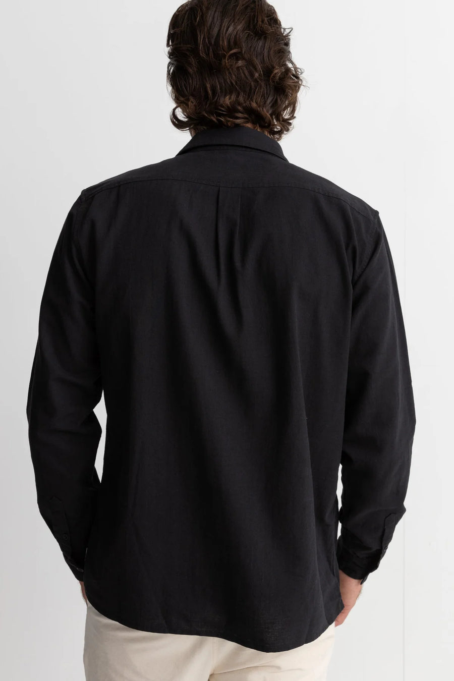 RHYTHM - Classic Linen LS Shirt in Vintage Black