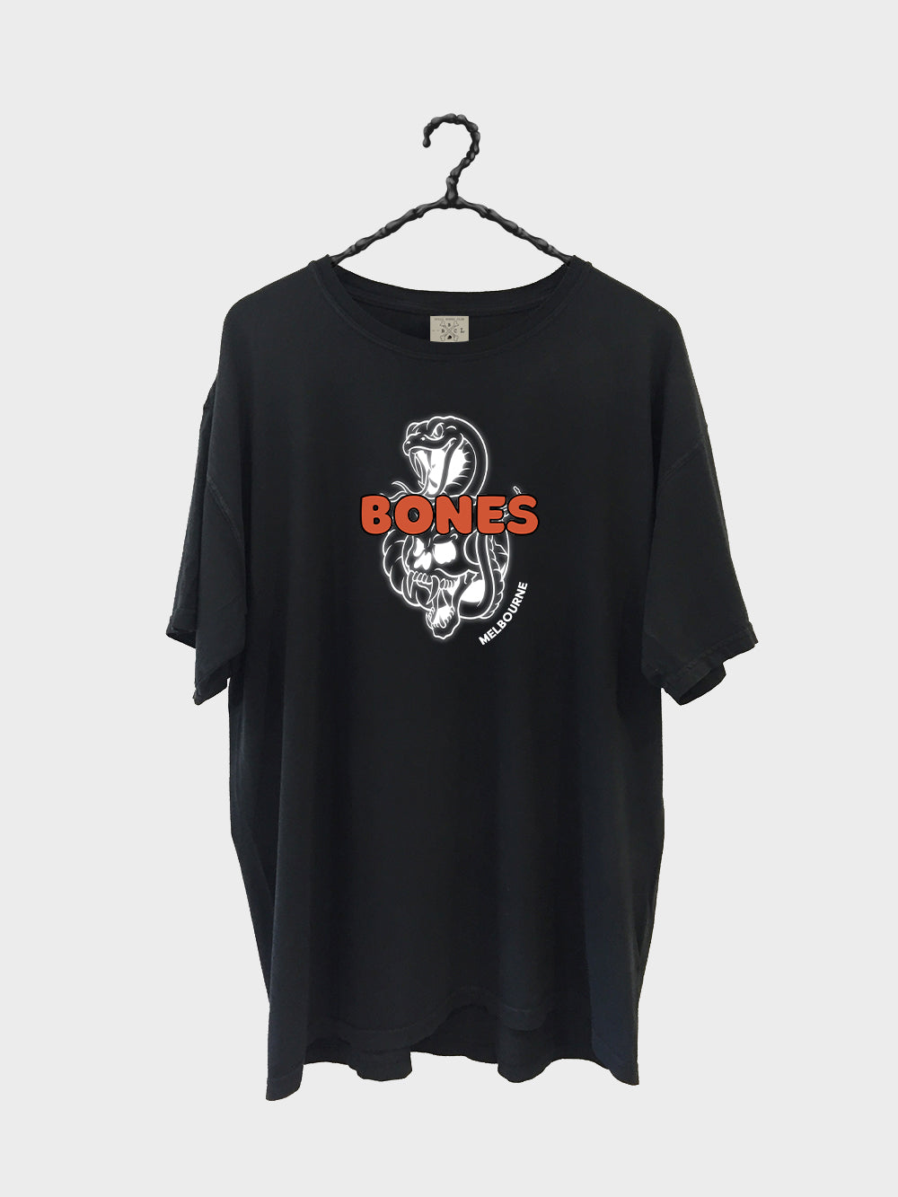 Billy Bones Club - Dive Bar Tee in Vintage Black
