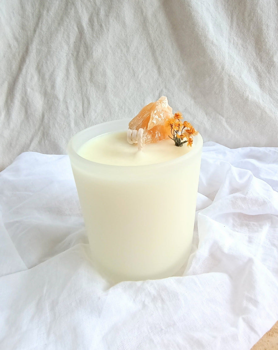 SEVENTEEN70/BOTANICALS -  GOLDEN WATTLE + ORANGE CALCITE CANDLE