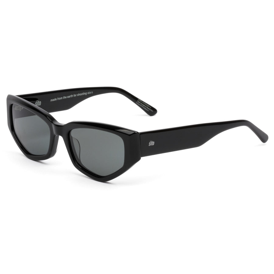 Sito - Diamond in Black. Iron Grey Polar Lenses