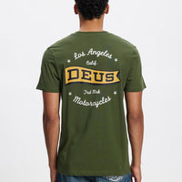 DEUS - Memento Tee in Cypress Green