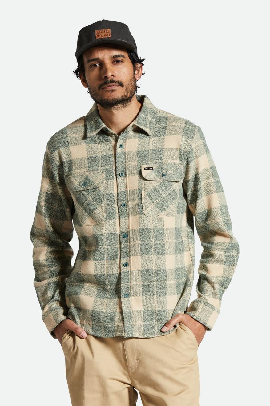 Brixton - Bowery Stretch WR Flannel Shirt in Trekking Green/Oatmilk